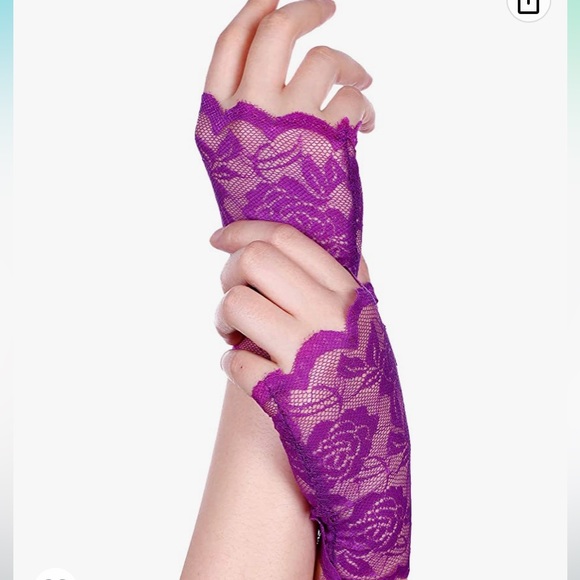 NWT Short Lace Floral Gloves Sunblock Fingerless Bridal Derby Equestrian Gloves - Picture 6 of 7